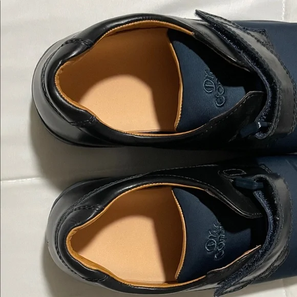 Dr Comfort Annie Shoes - Picture 6 of 9